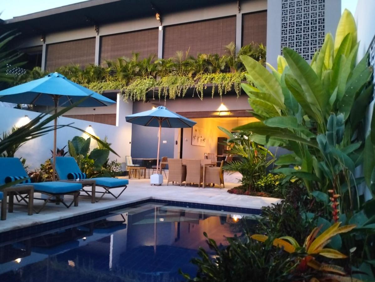 Villa Bintang Lovina  Luaran gambar
